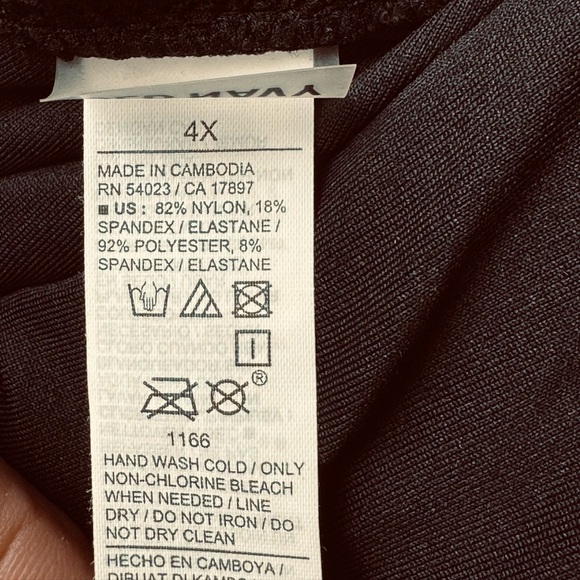 Old Navy Ribbed Triangle String Bikini Top - Picture 8 of 8